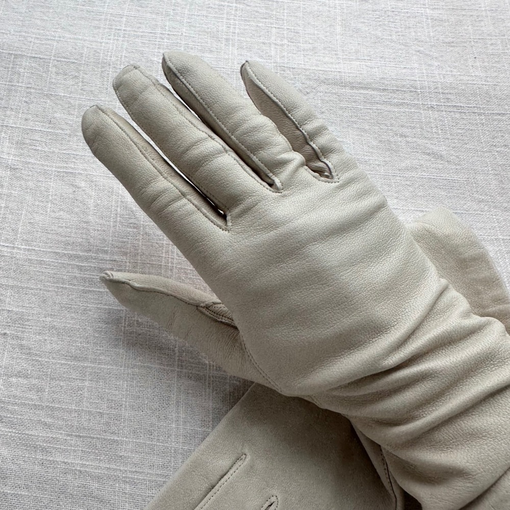 Vintage Van Raalte Cabretta Leather Gloves Silk Lined Cream Deadstock Size 7 - Picture 7 of 7